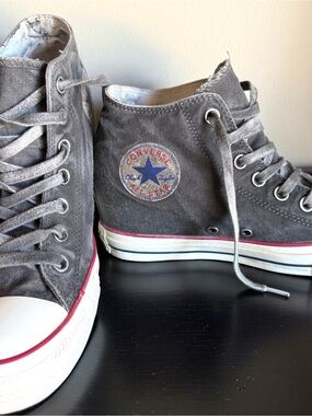 Converse Chuck Taylor All Stars Elevated Heel High Tops Gray Canvas Women’s 9